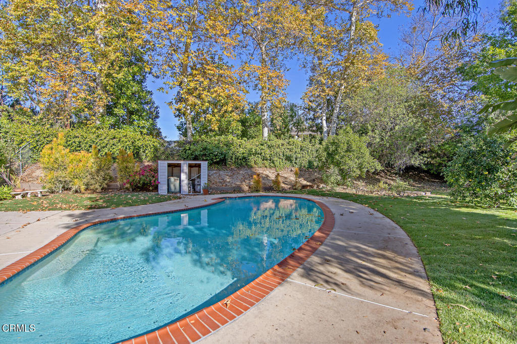 MLS #V1-33606 image #42