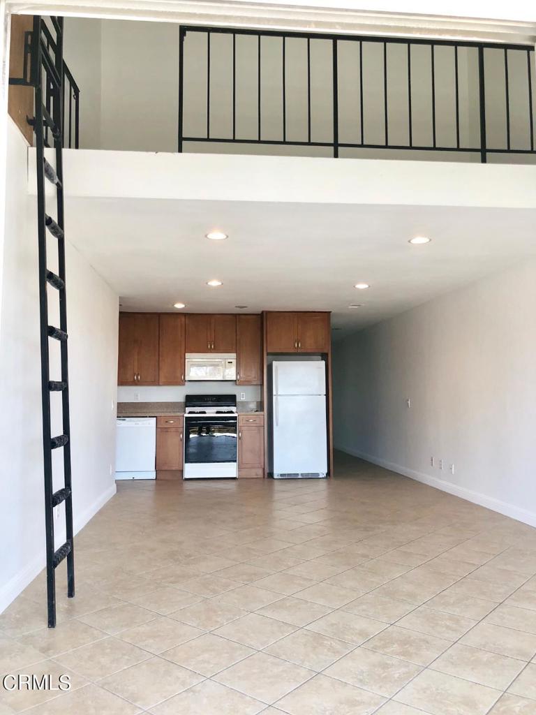 MLS #V1-33608 image #7