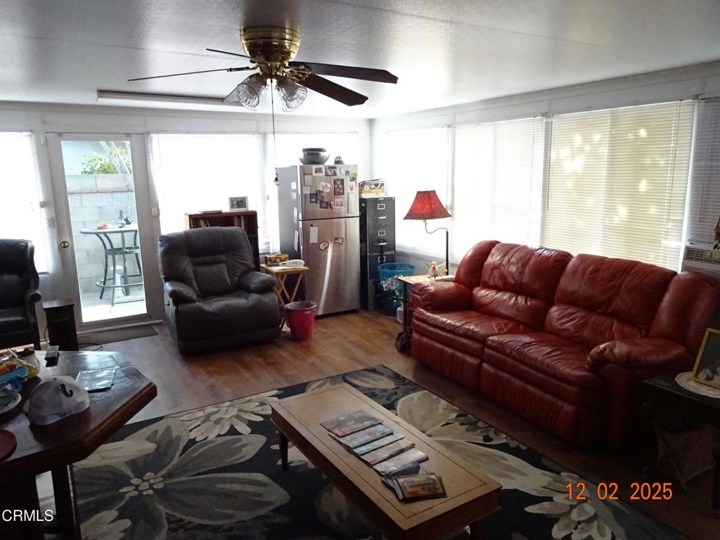 MLS #V1-33609 image #10