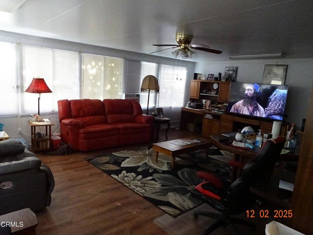 MLS #V1-33609 image #9