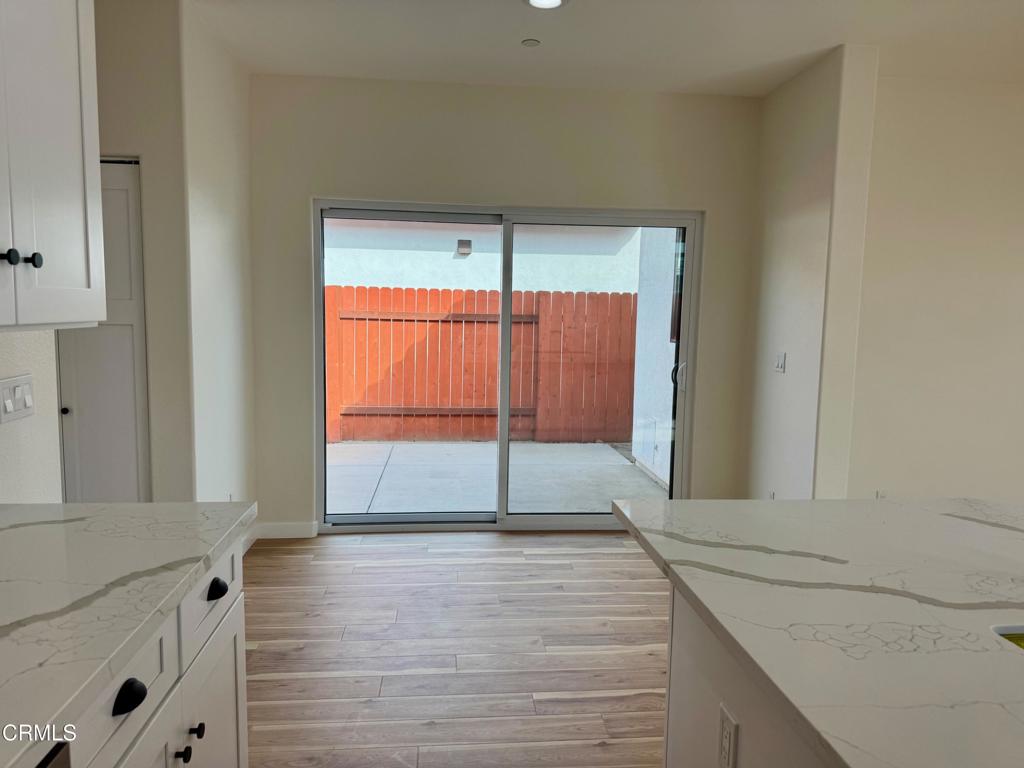 MLS #V1-33610 image #9