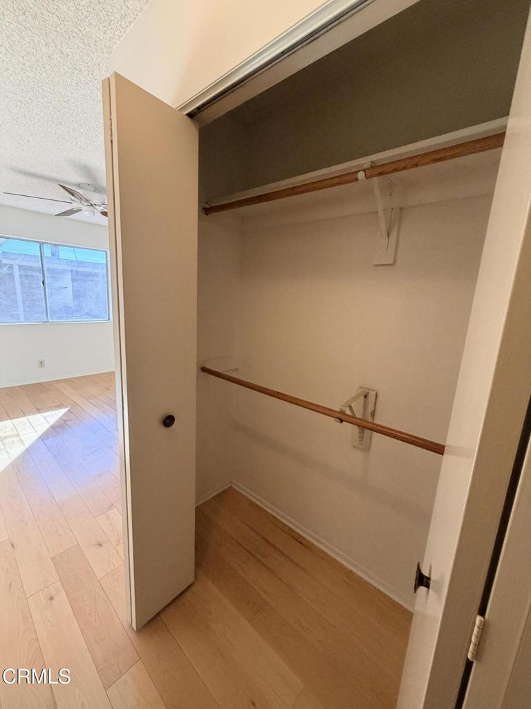 MLS #V1-33612 image #17