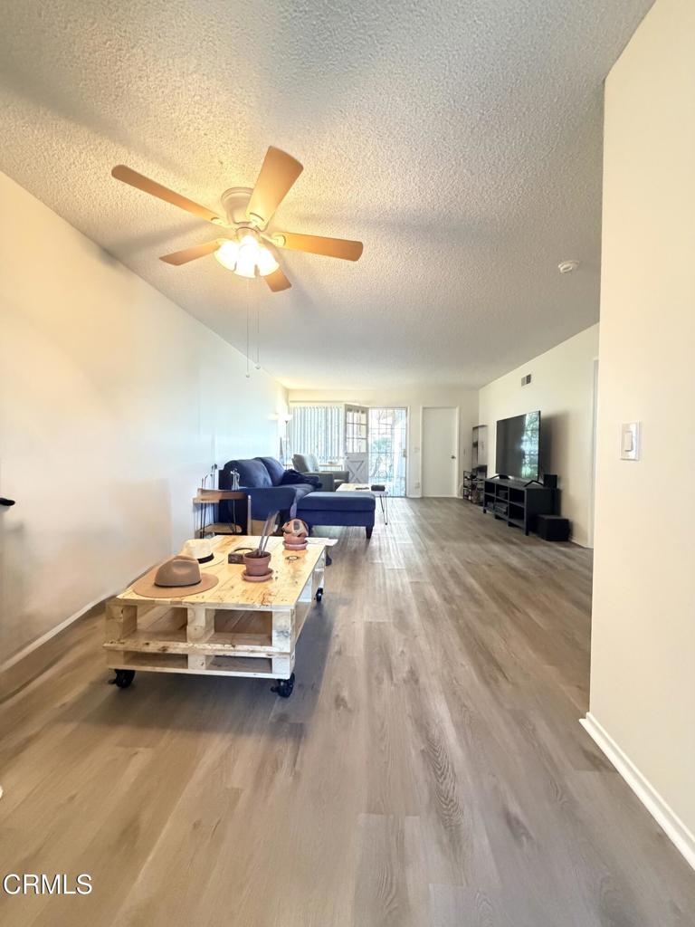 MLS #V1-33612 image #2