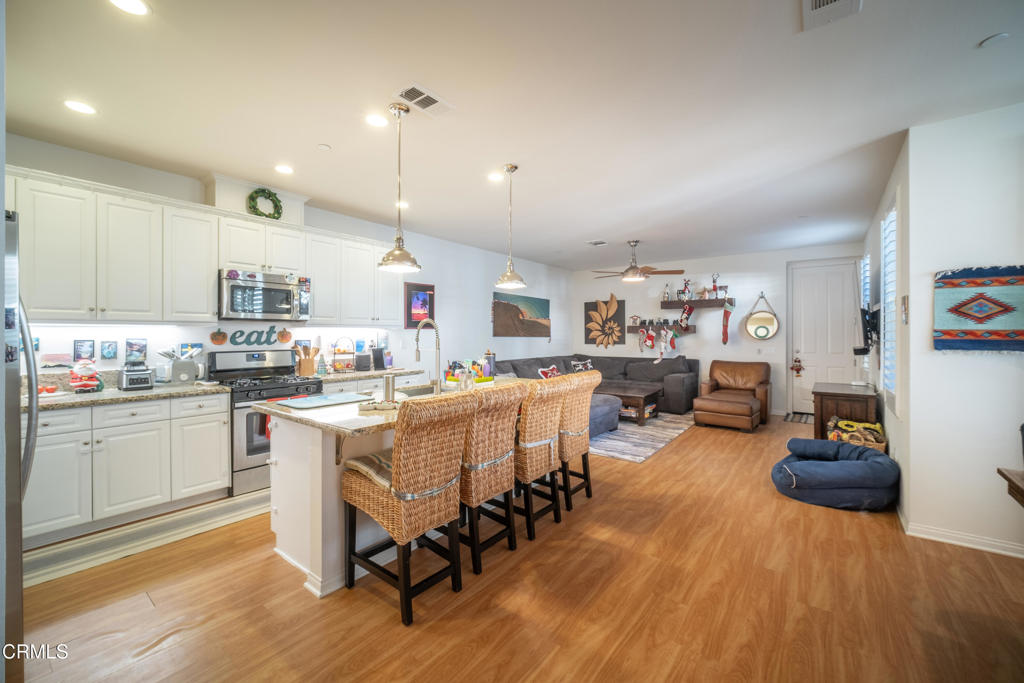 MLS #V1-33613 image #10