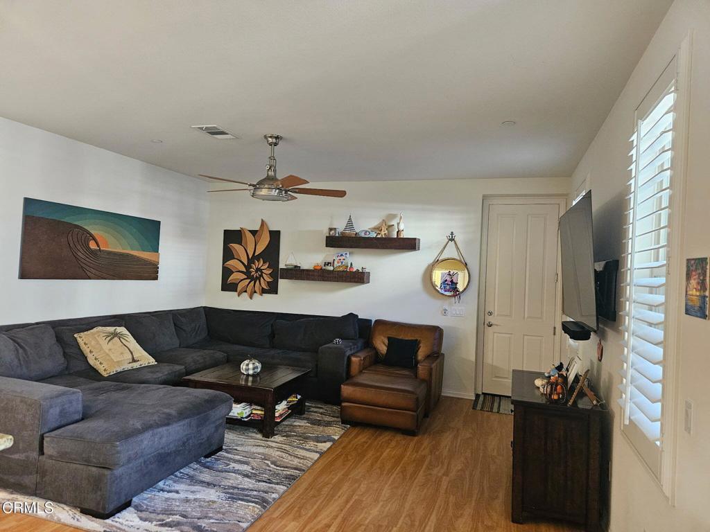 MLS #V1-33613 image #28