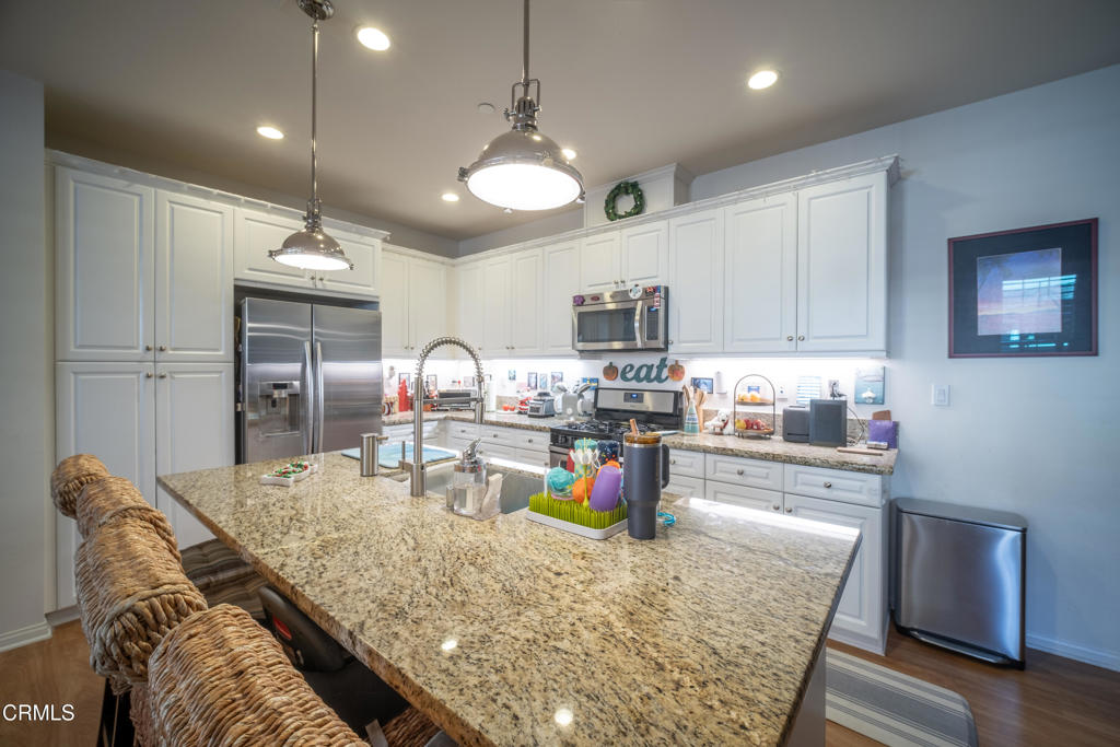 MLS #V1-33613 image #8