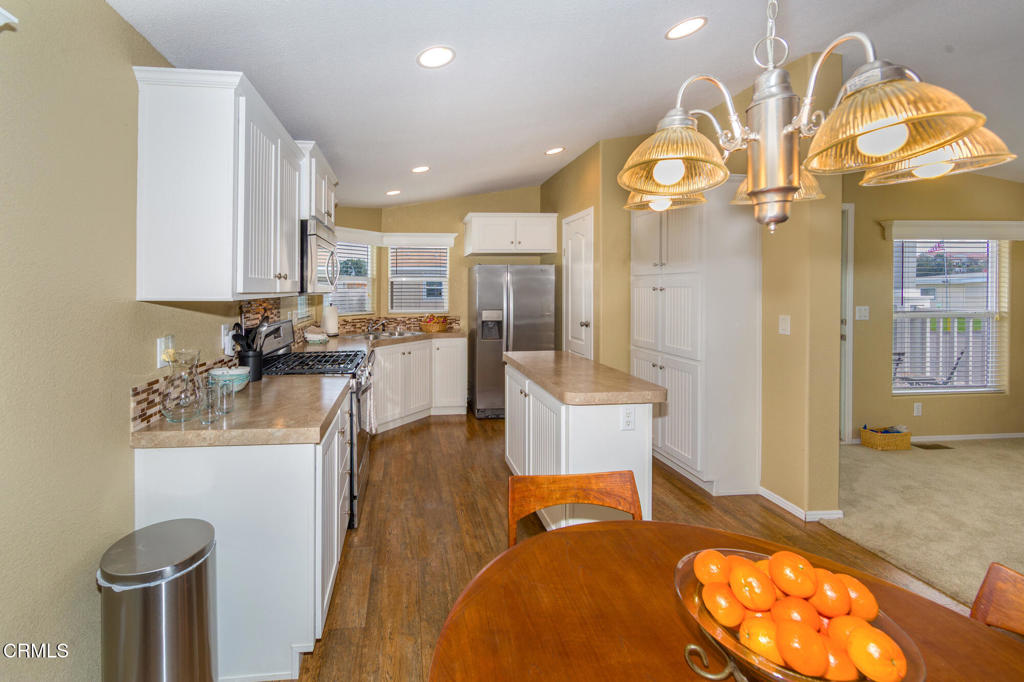 MLS #V1-33614 image #5