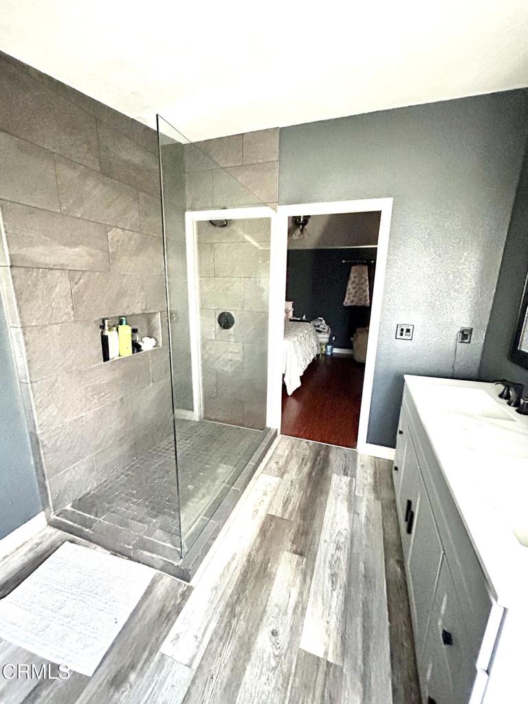 MLS #V1-33615 image #10