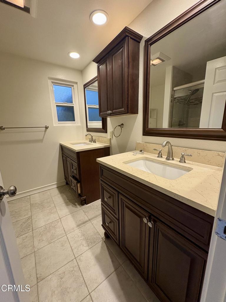 MLS #V1-33617 image #12