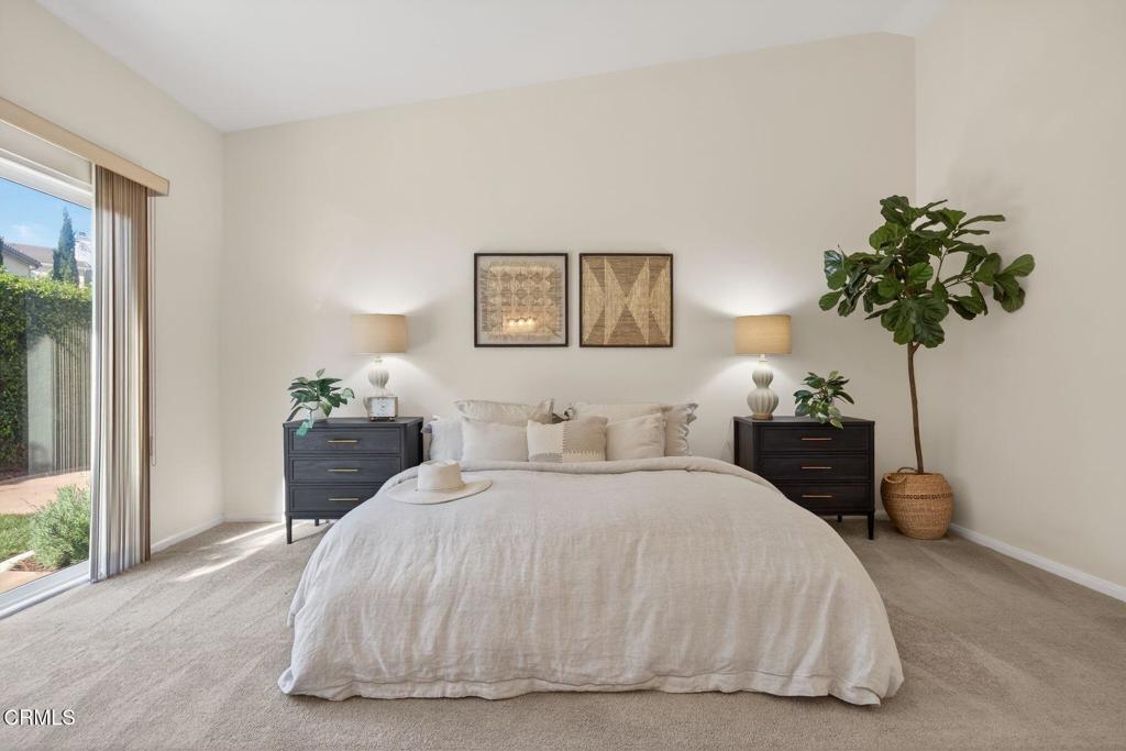 MLS #V1-33618 image #22