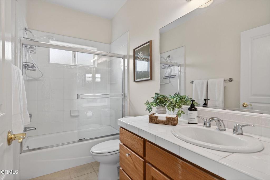 MLS #V1-33618 image #35