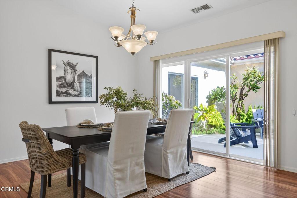 MLS #V1-33618 image #6