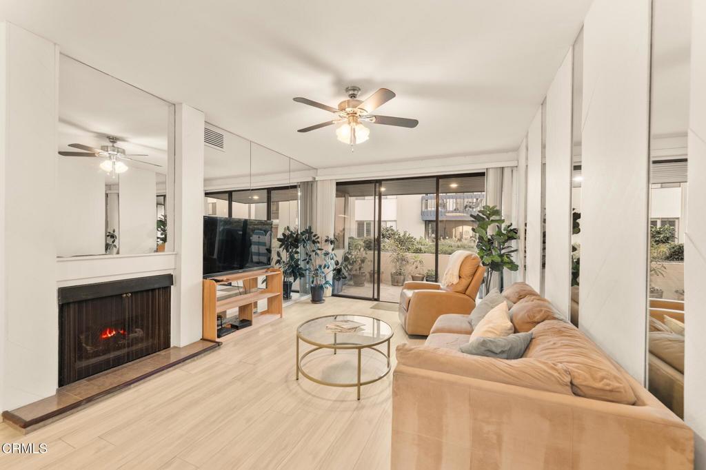 MLS #V1-33619 image #16