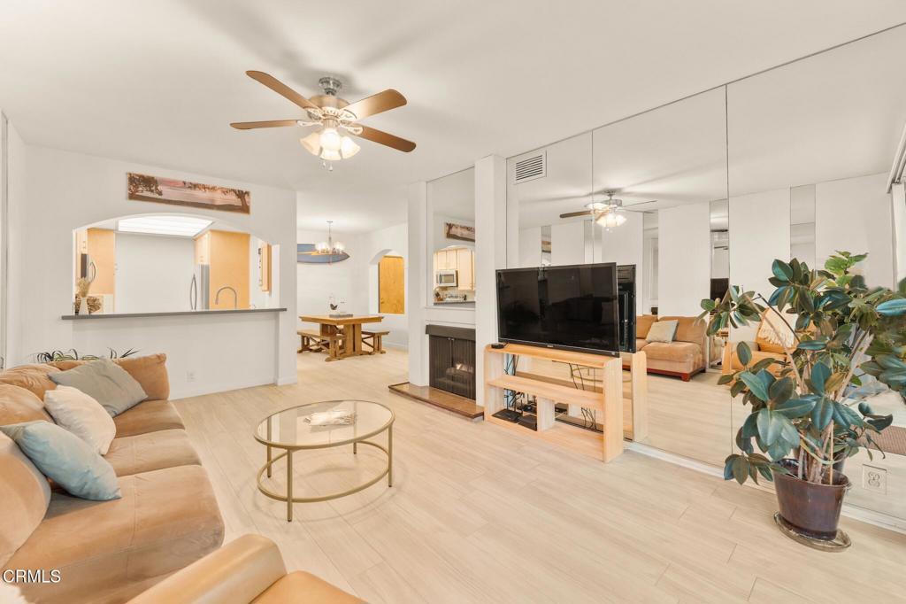 MLS #V1-33619 image #18