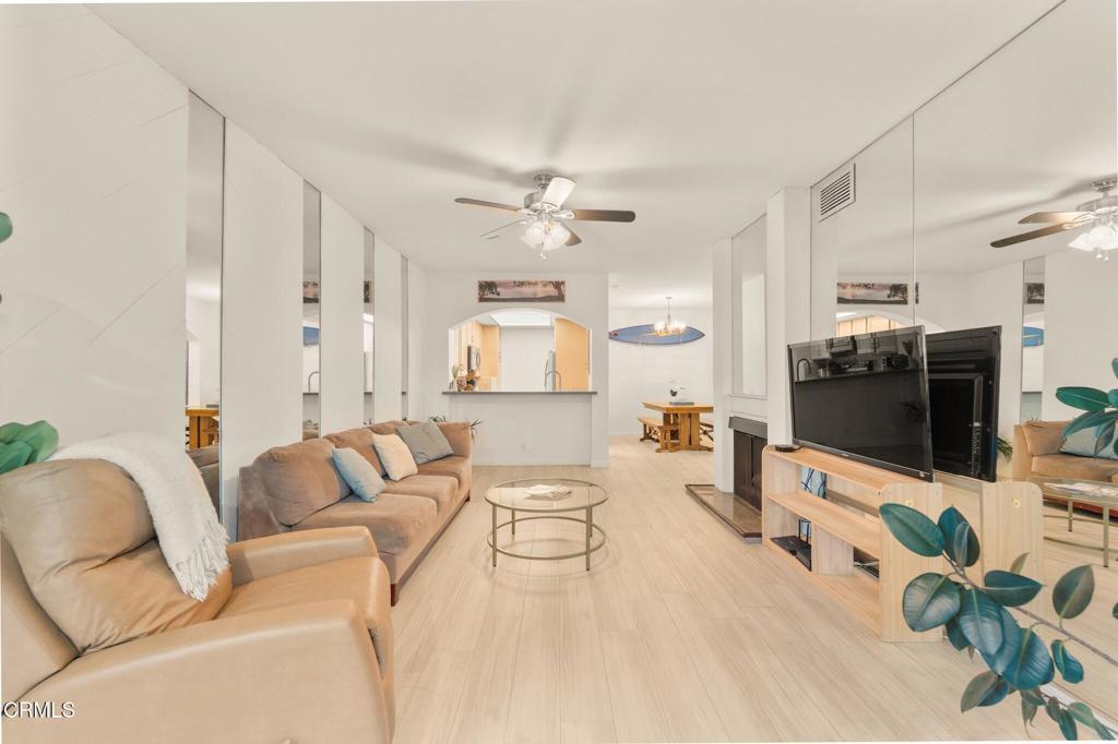 MLS #V1-33619 image #19