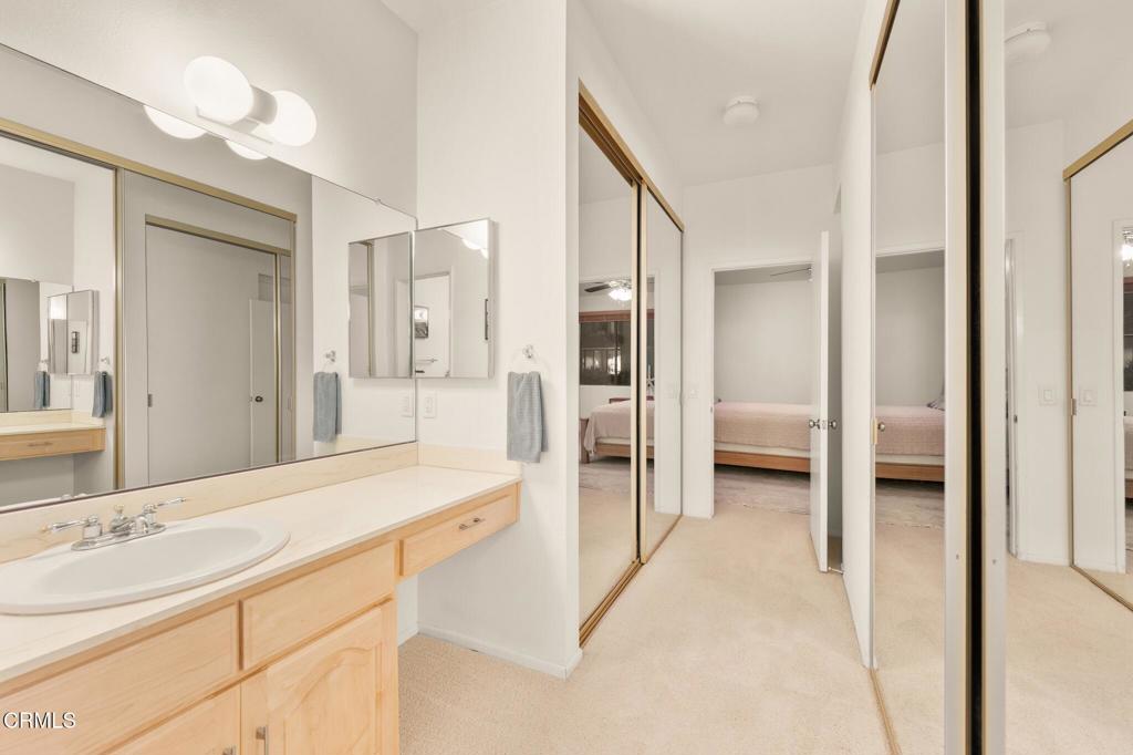 MLS #V1-33619 image #31