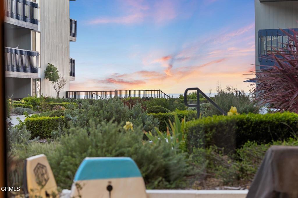 MLS #V1-33619 image #36