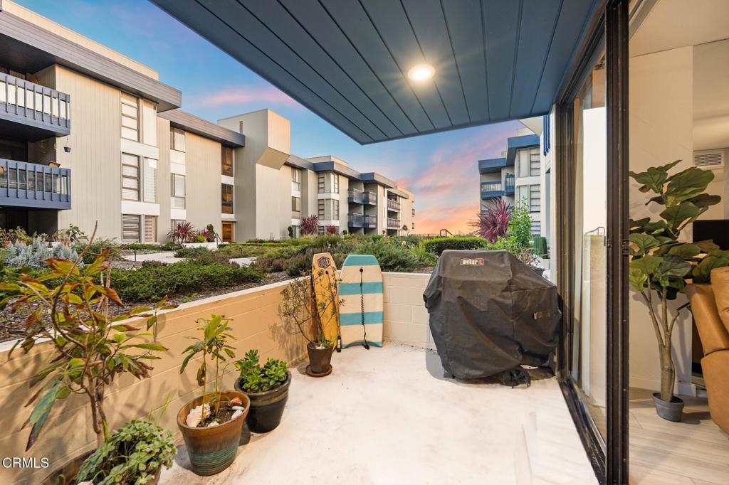 MLS #V1-33619 image #37