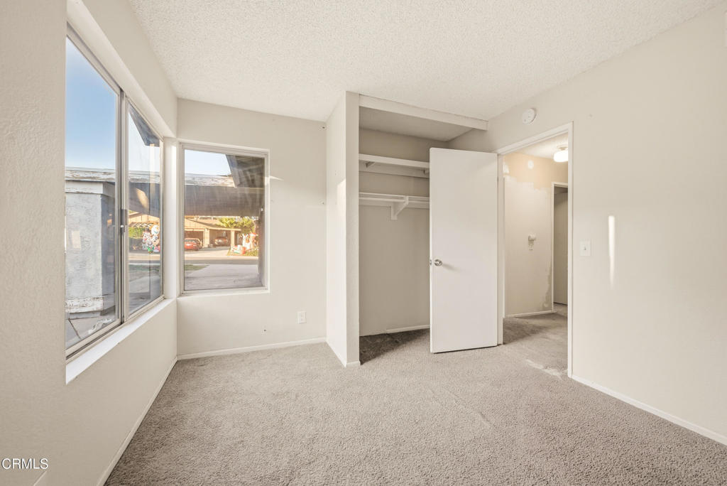 MLS #V1-33620 image #19