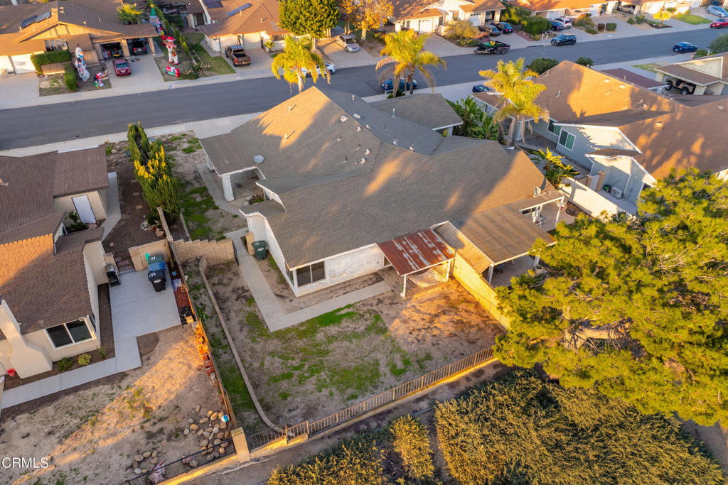 MLS #V1-33620 image #33