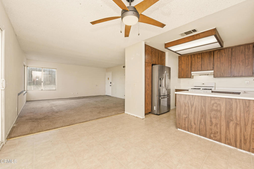 MLS #V1-33620 image #8