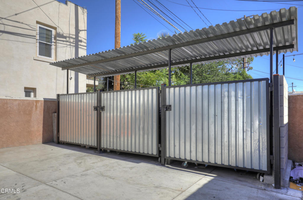 MLS #V1-33622 image #17