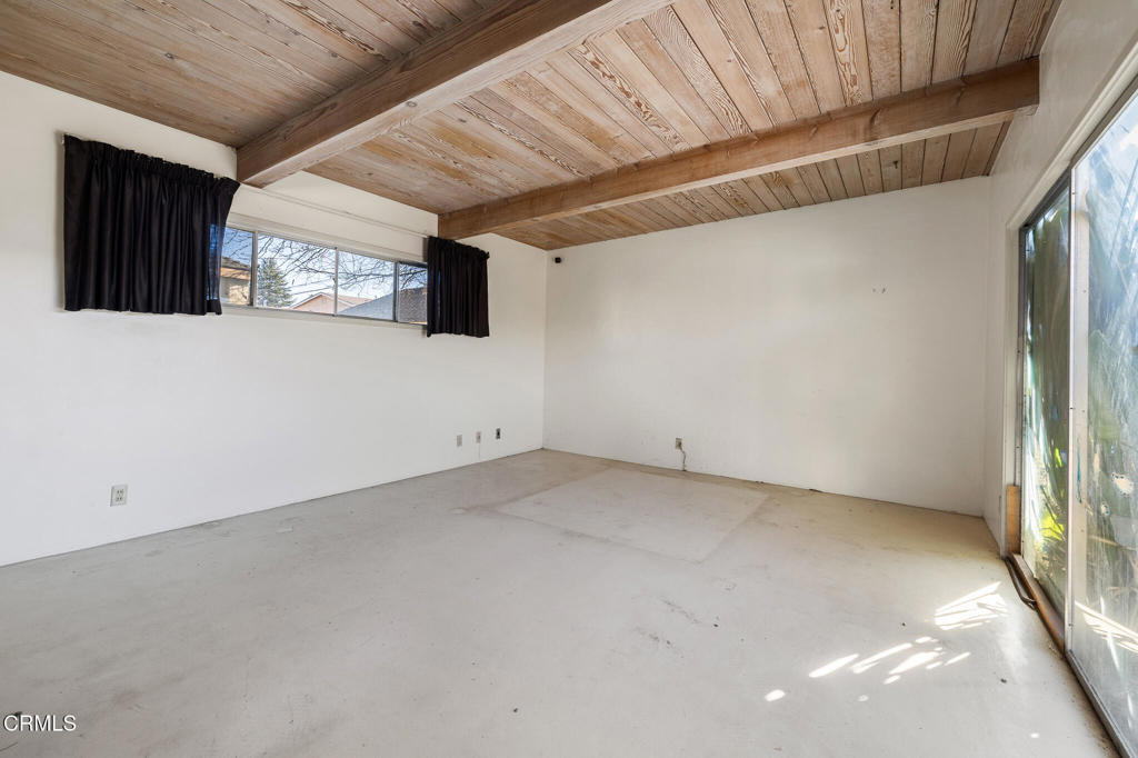 MLS #V1-33624 image #6