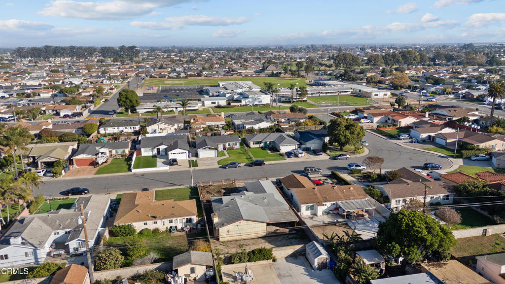 MLS #V1-33626 image #10