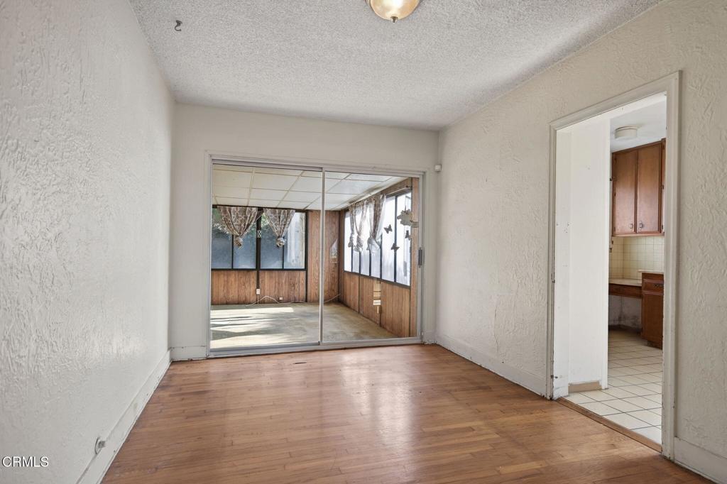 MLS #V1-33631 image #6