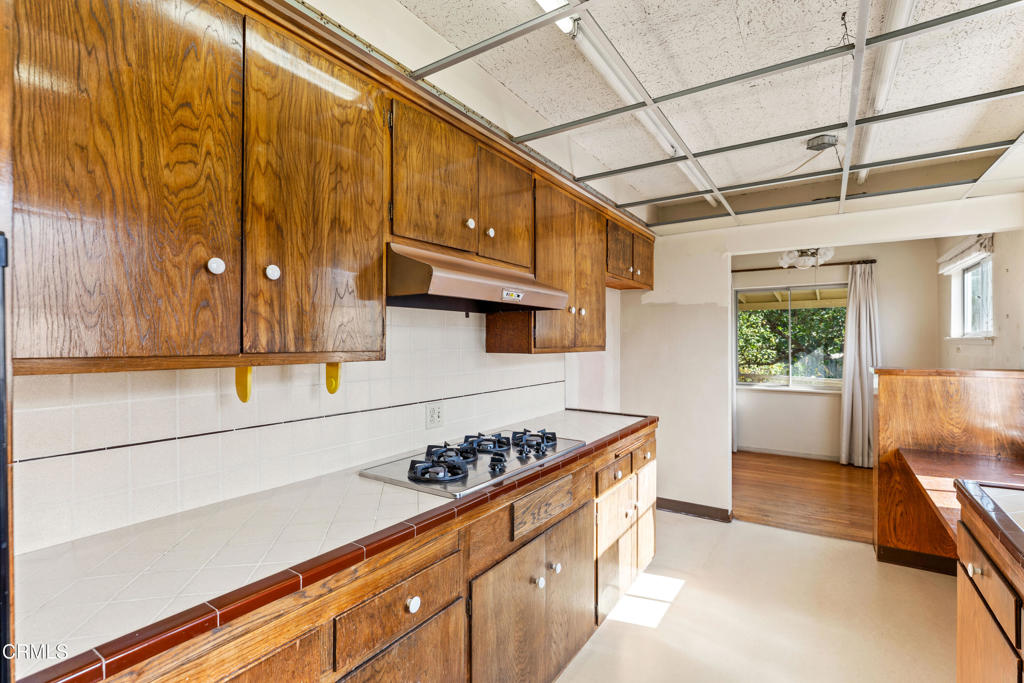 MLS #V1-33632 image #13