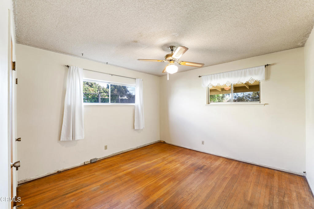 MLS #V1-33632 image #17