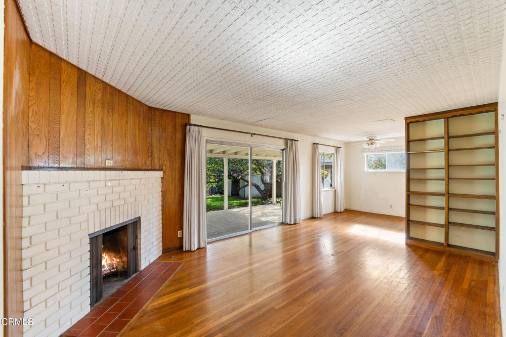 MLS #V1-33632 image #4