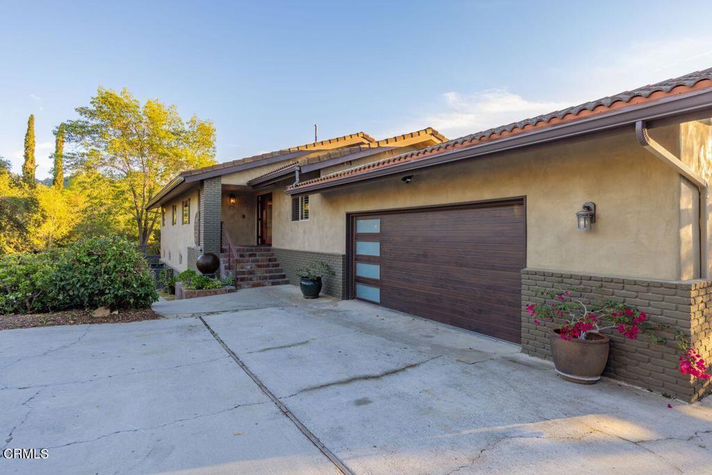 MLS #V1-33634 image #35