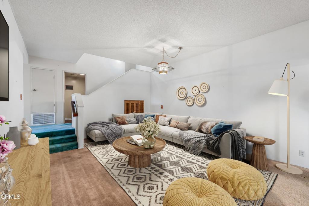 MLS #V1-33636 image #4