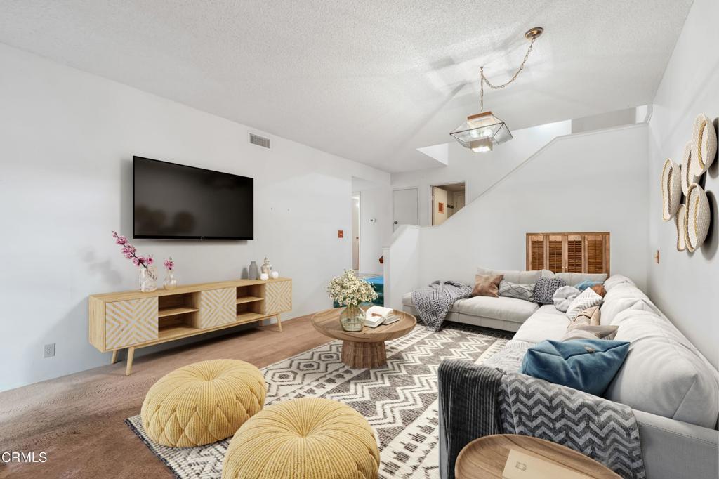 MLS #V1-33636 image #5