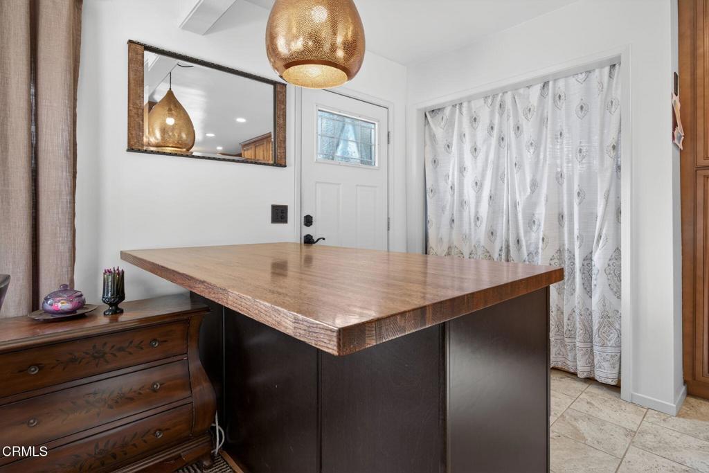 MLS #V1-33638 image #16