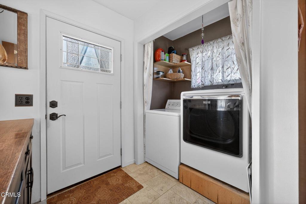 MLS #V1-33638 image #23