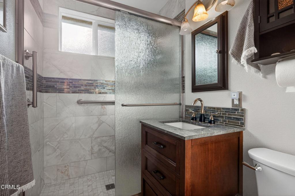 MLS #V1-33638 image #25