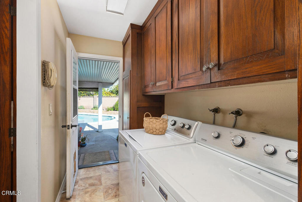 MLS #V1-33641 image #7