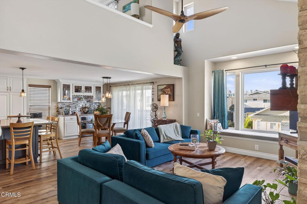 MLS #V1-33642 image #12