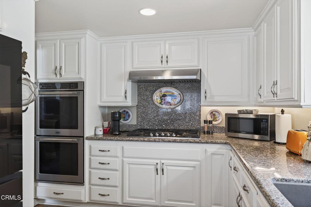 MLS #V1-33642 image #17