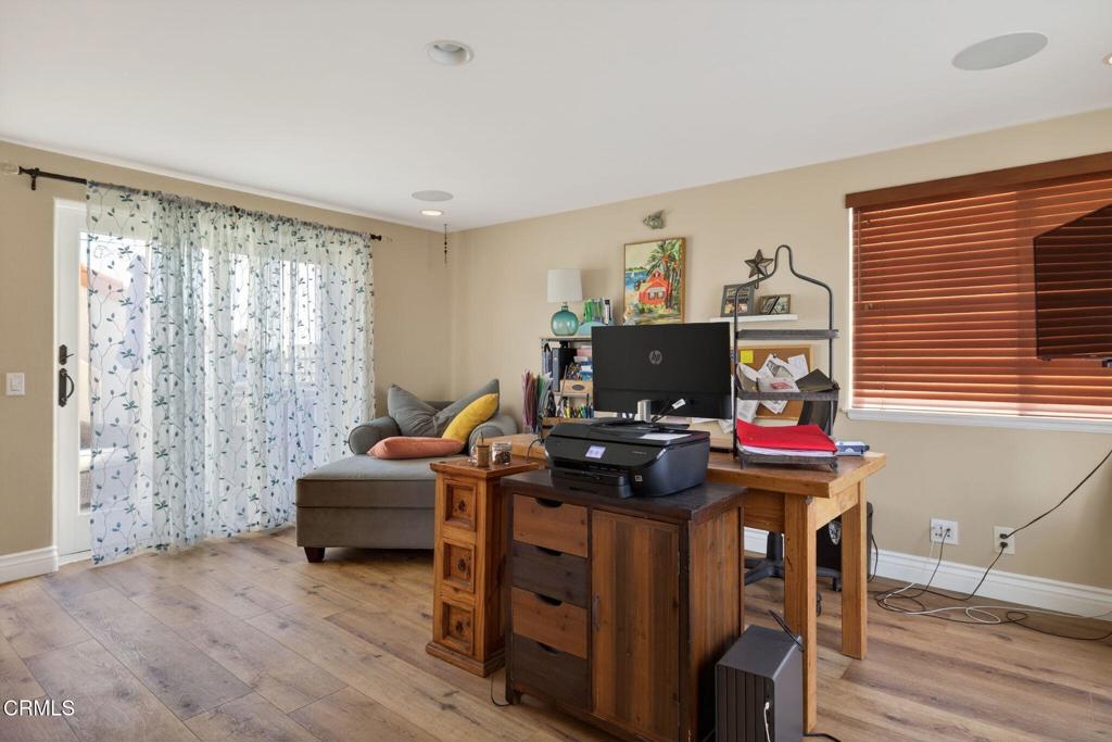 MLS #V1-33642 image #36