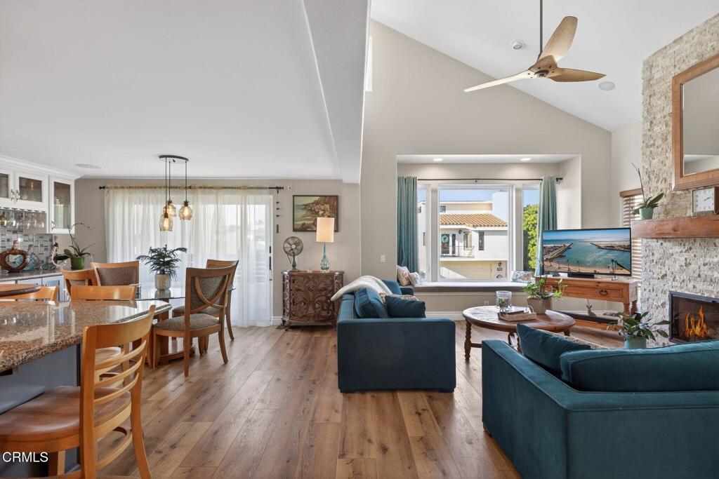 MLS #V1-33642 image #8