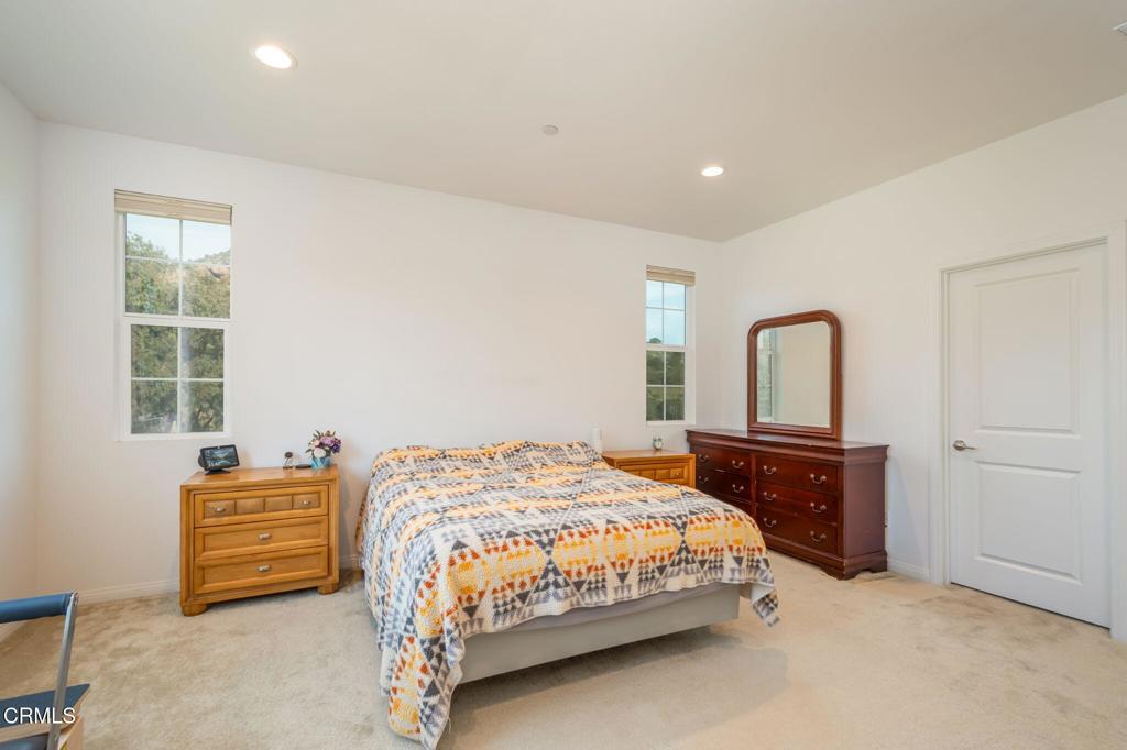 MLS #V1-33644 image #12