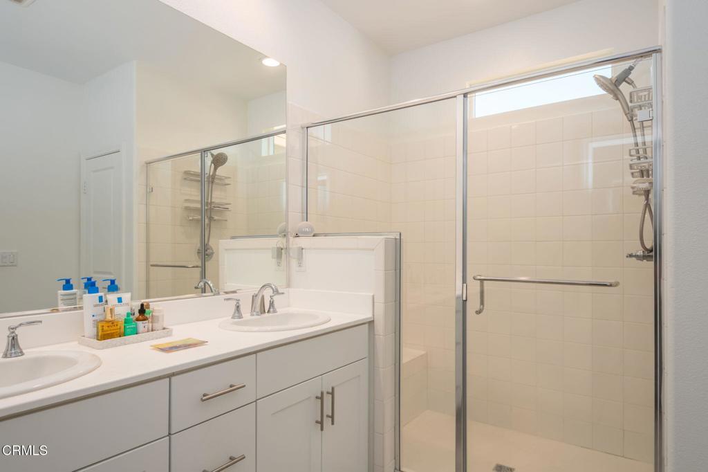 MLS #V1-33644 image #14