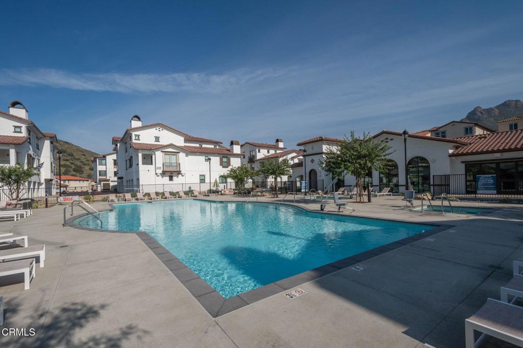 MLS #V1-33644 image #32