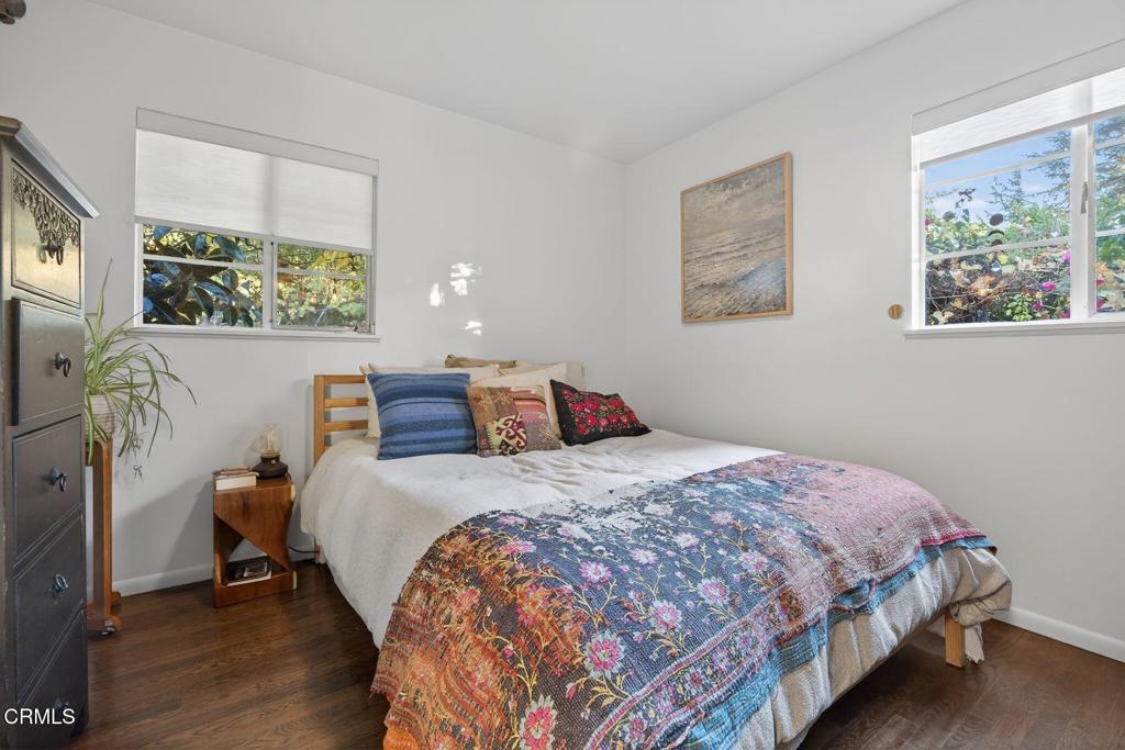 MLS #V1-33648 image #11