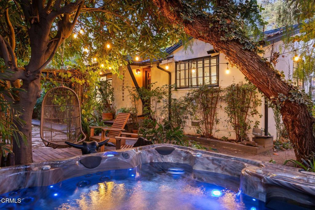 MLS #V1-33648 image #17