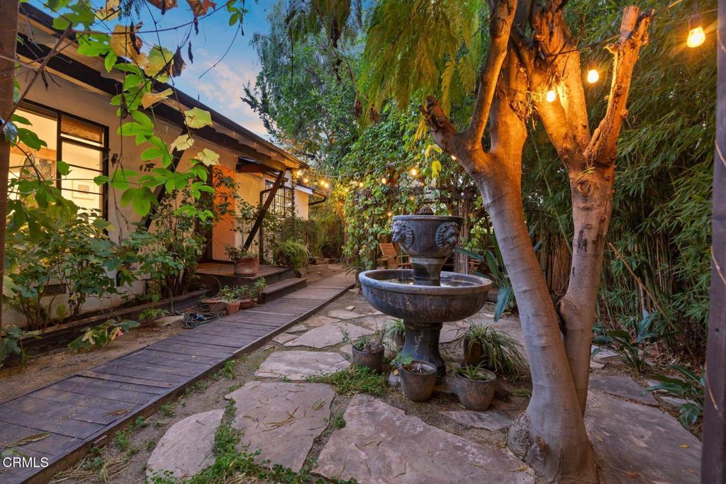 MLS #V1-33648 image #2