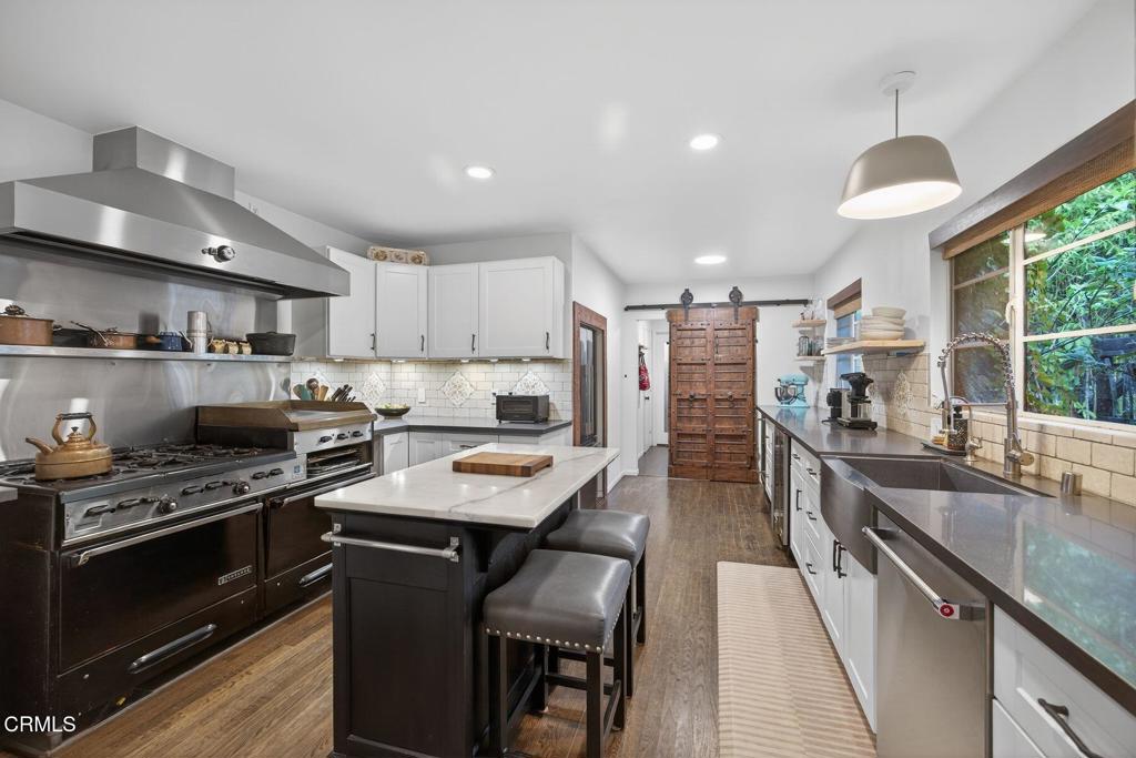 MLS #V1-33648 image #5